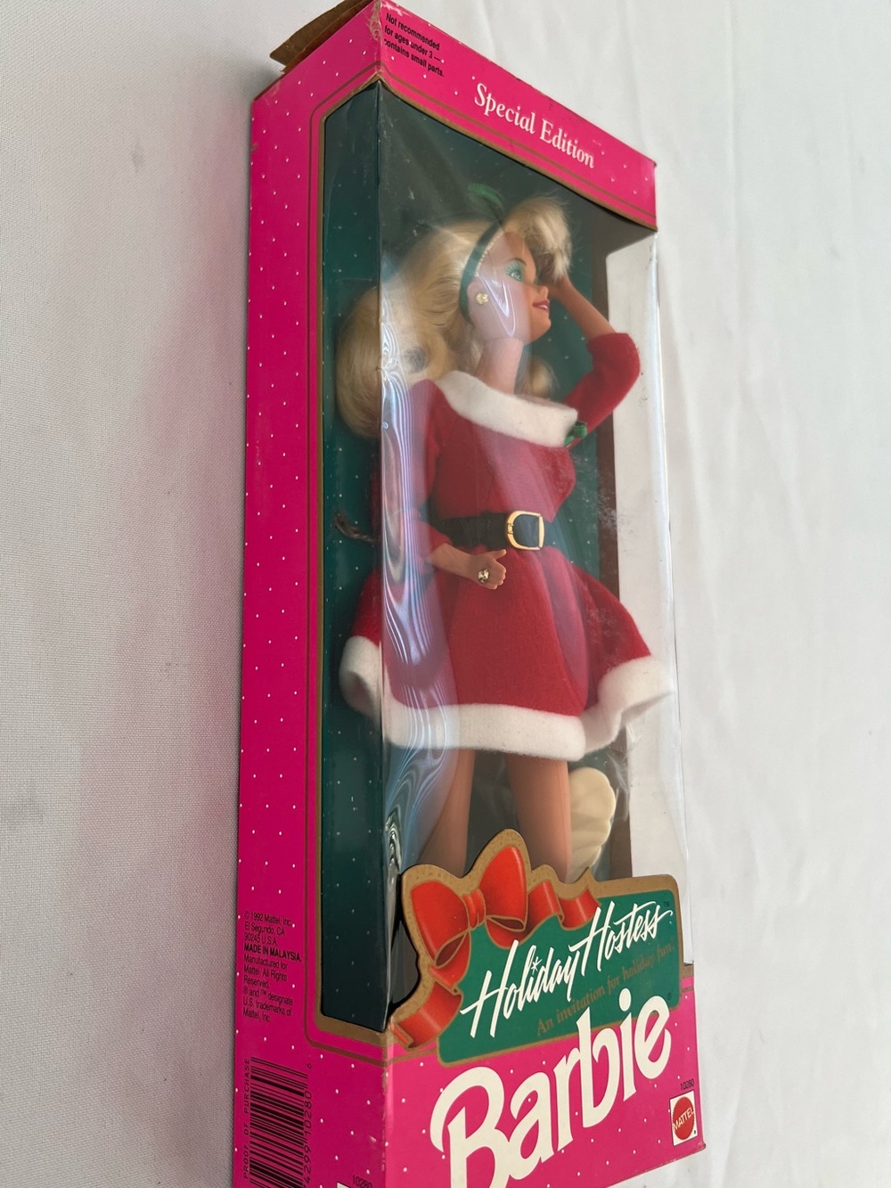 Vintage 1992 Barbie Holiday Hostess Doll - Red, White & Green Accents - Picture 6 of 9